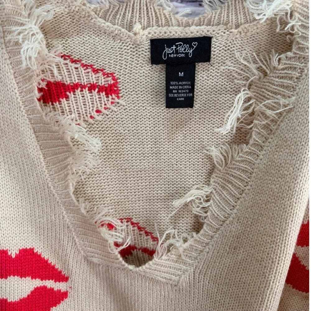 Just Polly V-Neck Sweater Women's Medium Beige Red Lips Print Fringed Grunge Top - Picture 5 of 7